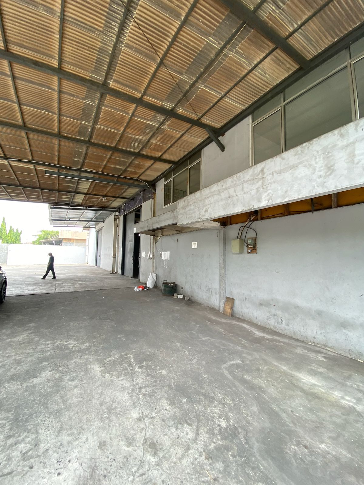 Sewa Gudang di Kapuk Kamal Raya, Kamal Muara. Penjaringan