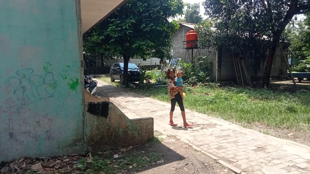 Rumah kontrakan 2 unit dijual cepat di Ciherang Depok