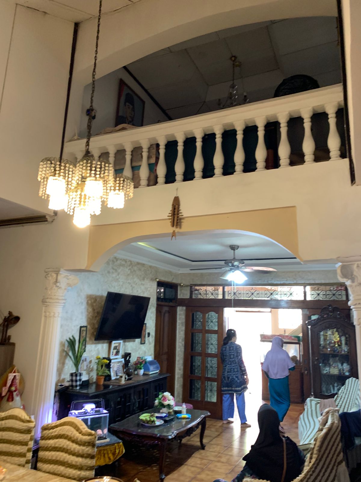 Jual Rumah mewah strategis di Bumi Kemanggisan Indah, Palmerah