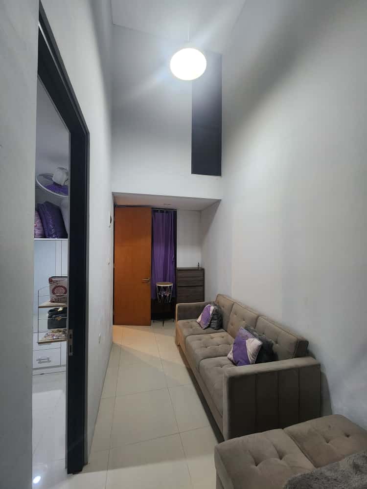 Rumah nyaman terawat di Komplek Bumi Adipura, Gedebage Bandung