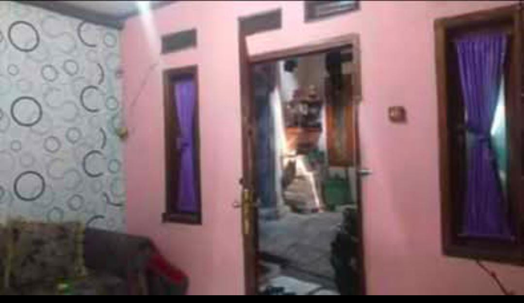 Rumah second akses motor  tengah kota Depok di Depok Timur