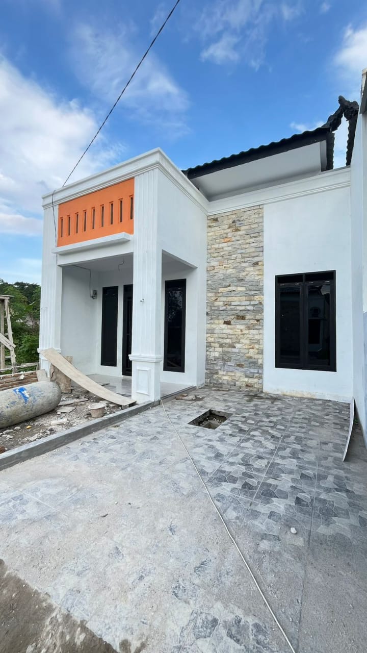 Hunian tampilan bali dekat Manhattan mall gatsu