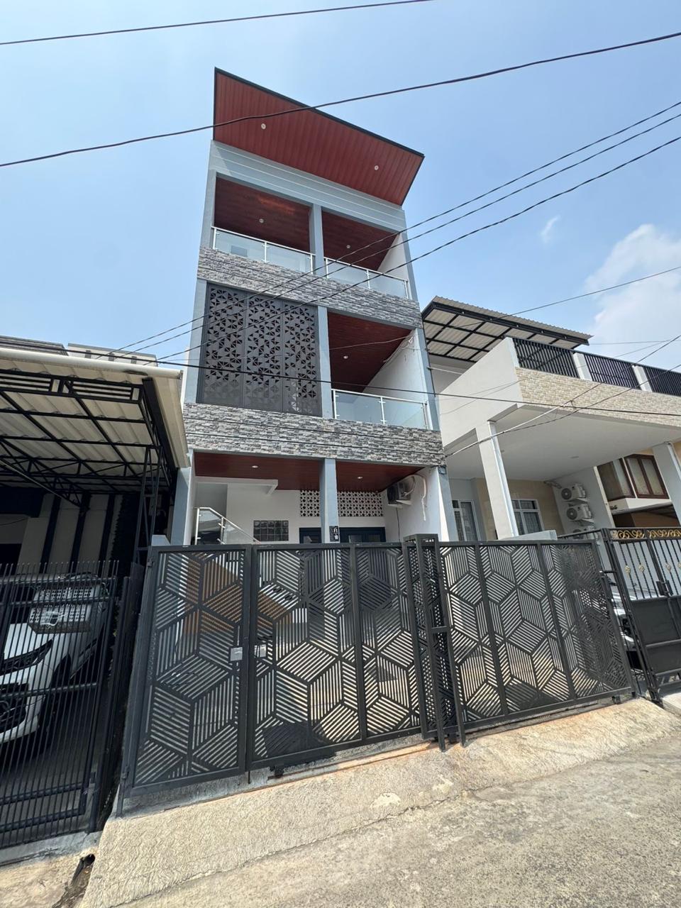 Jual Rumah brand new dan siap huni di Puspa Gading 7, Jakut