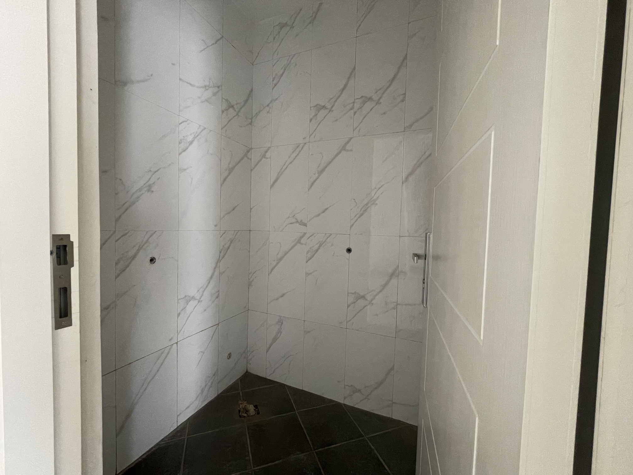 Rumah 2 Lantai 6x10 di Green View Nine Pandaan