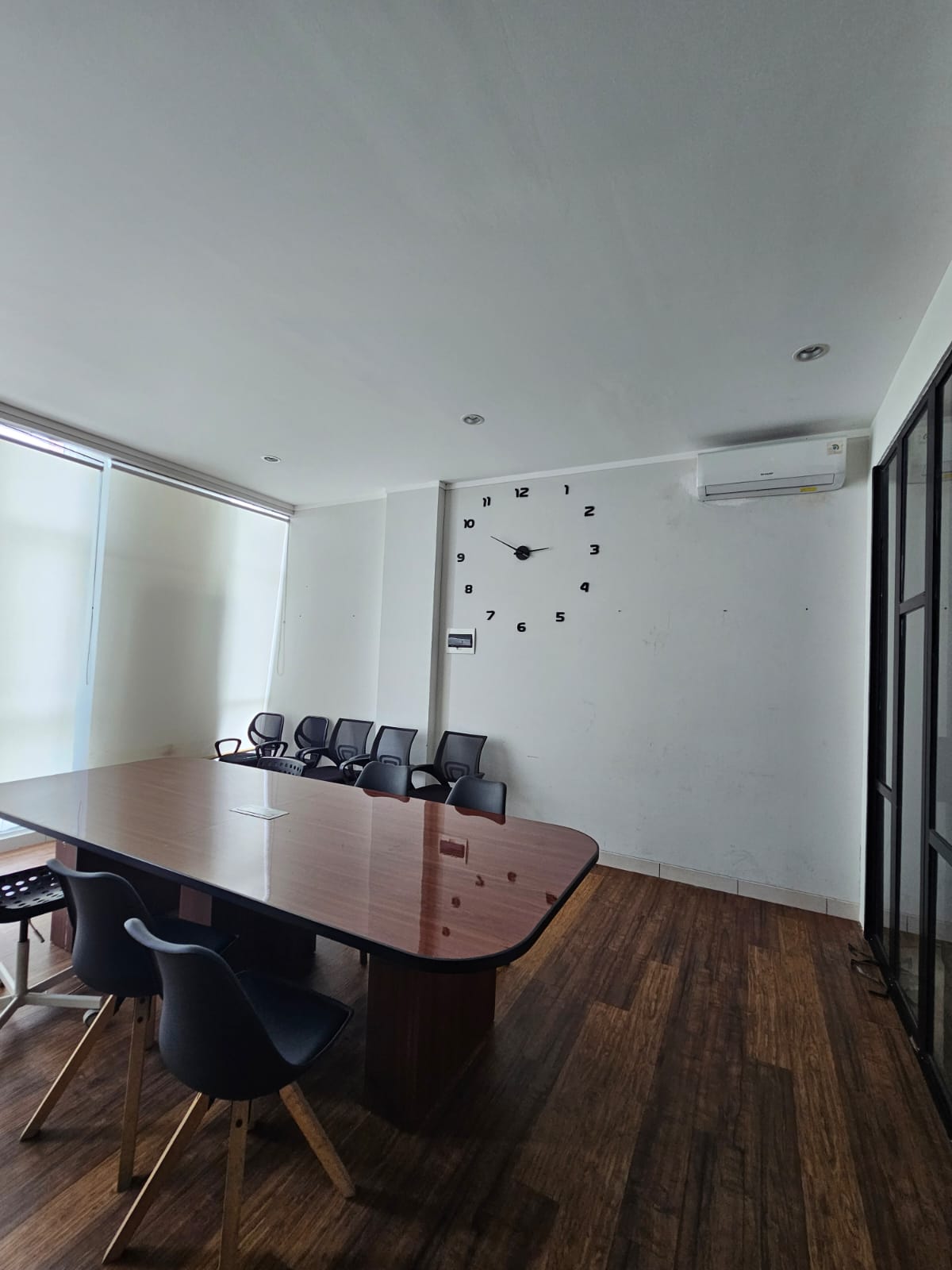 Jual cepat ruko strategis di Burgundy Summarecon Bekasi