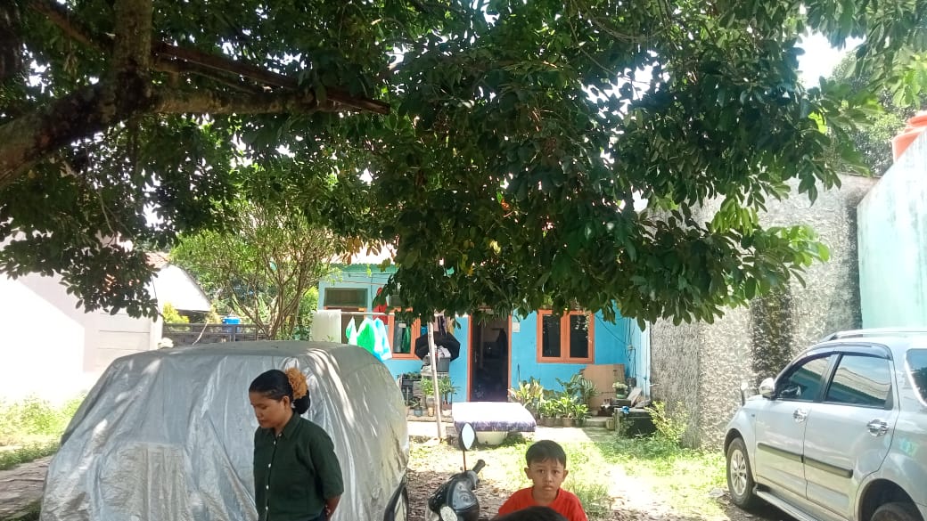 Rumah kontrakan 2 unit dijual cepat di Ciherang Depok