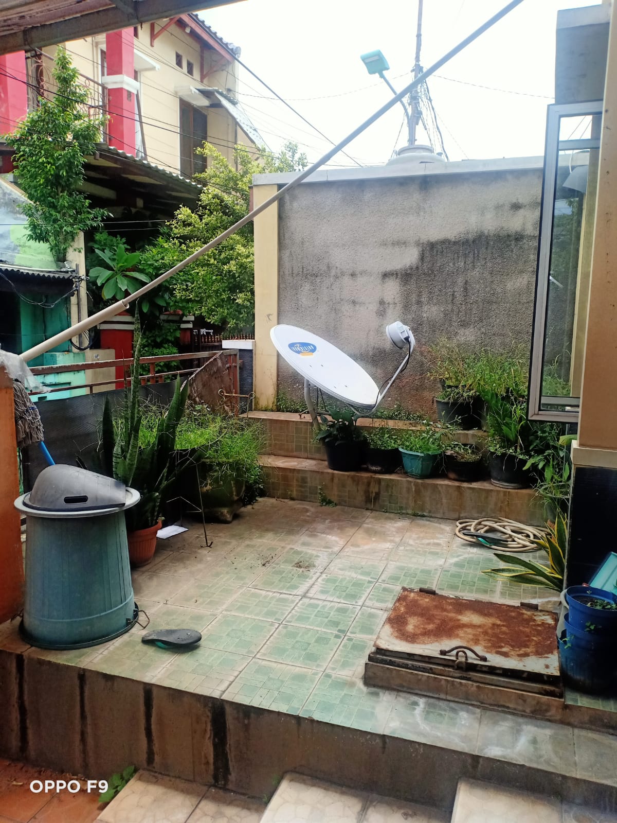 Jual cepat rumah di Anggrek Garuda, Palmerah, Jakarta Barat