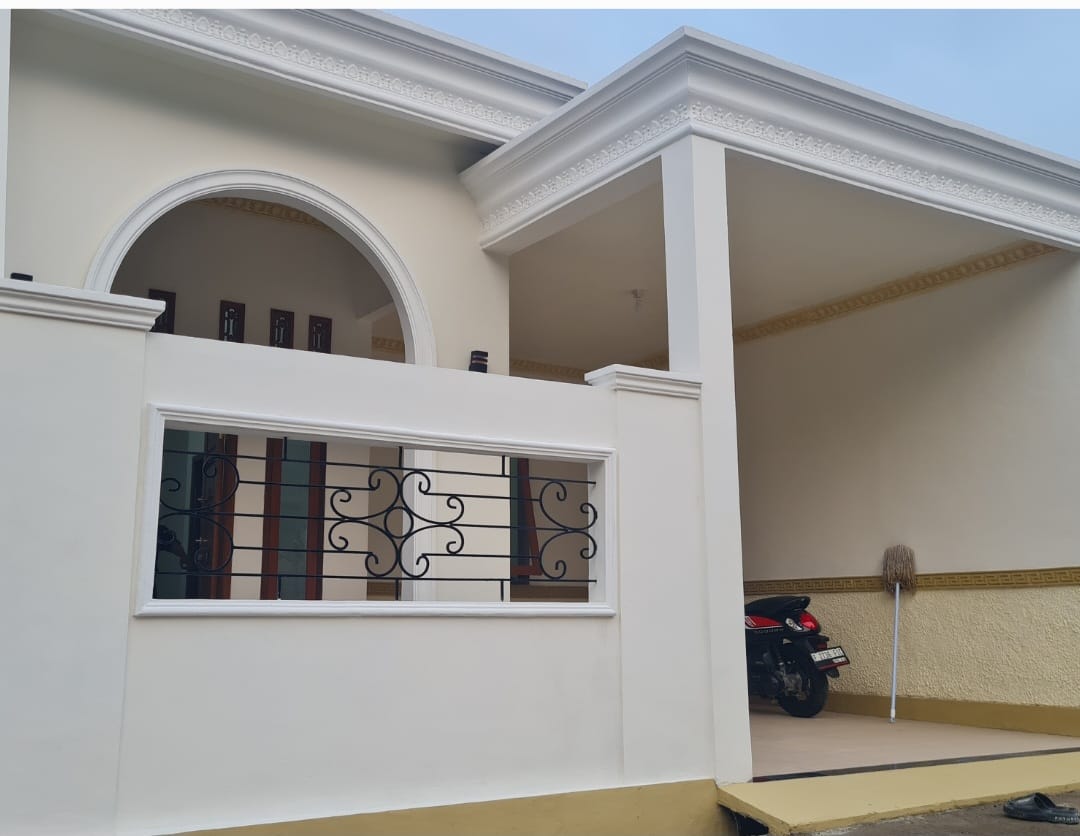 Rumah Bagus dan Murah Cash Keras dekat stasiun KA Cibinong