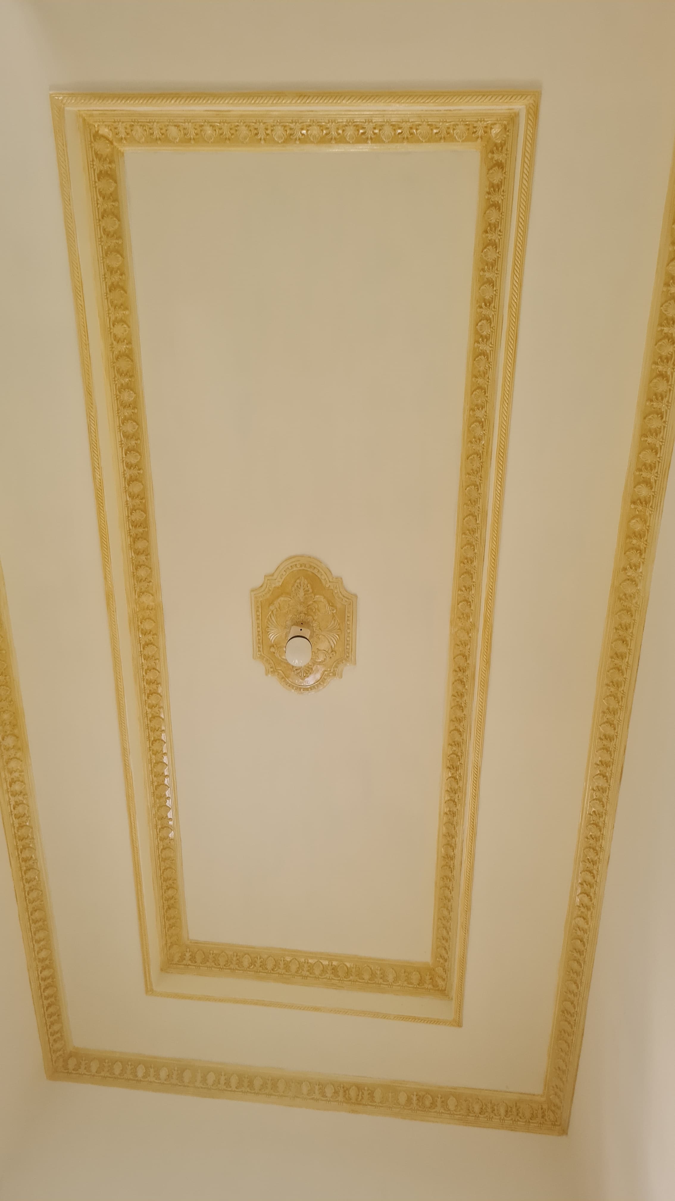 Rumah Bagus dan Murah Cash Keras dekat stasiun KA Cibinong