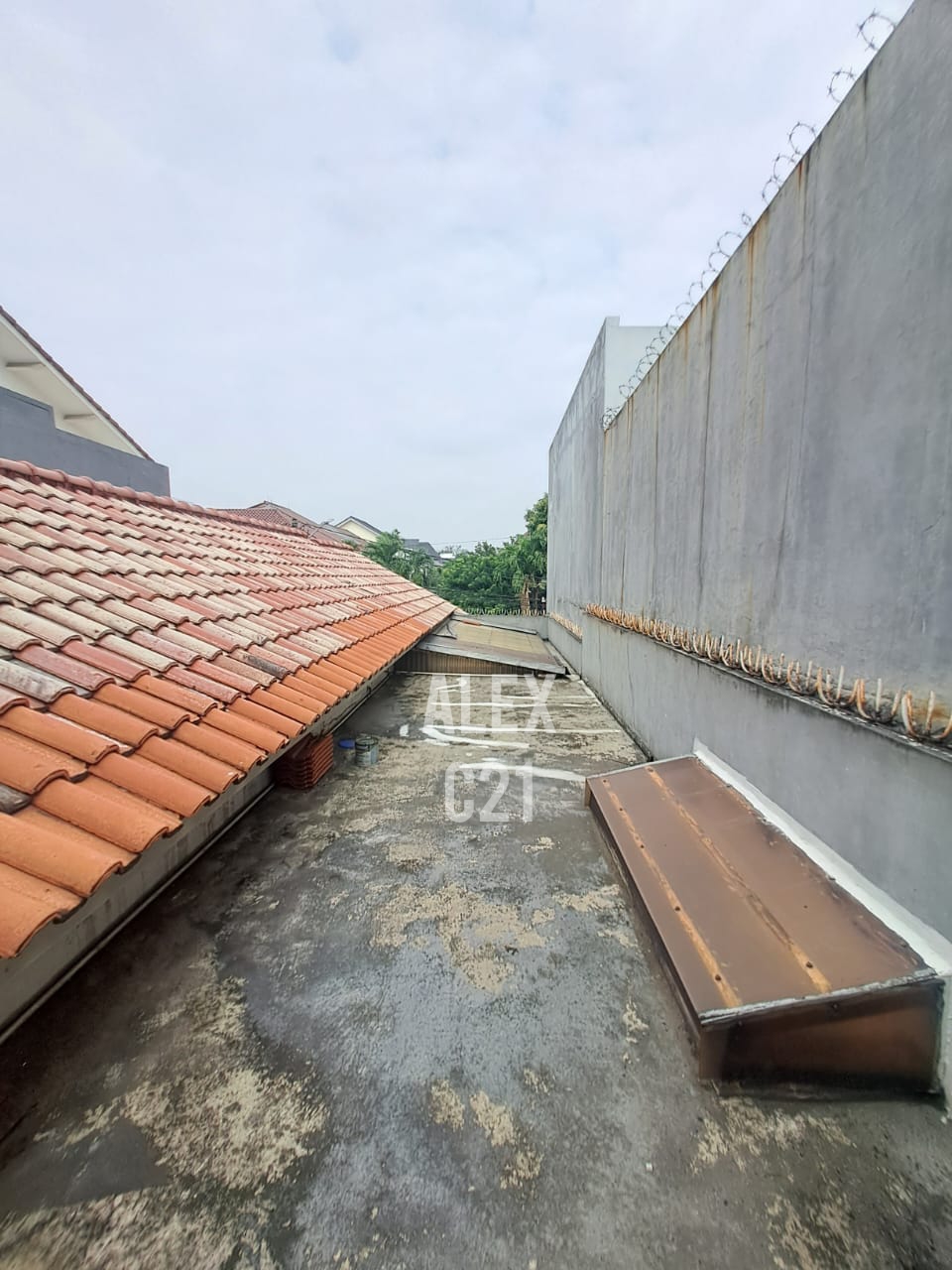 Jual cepat rumah lama B U Pondok Indah, Jakarta Selatan