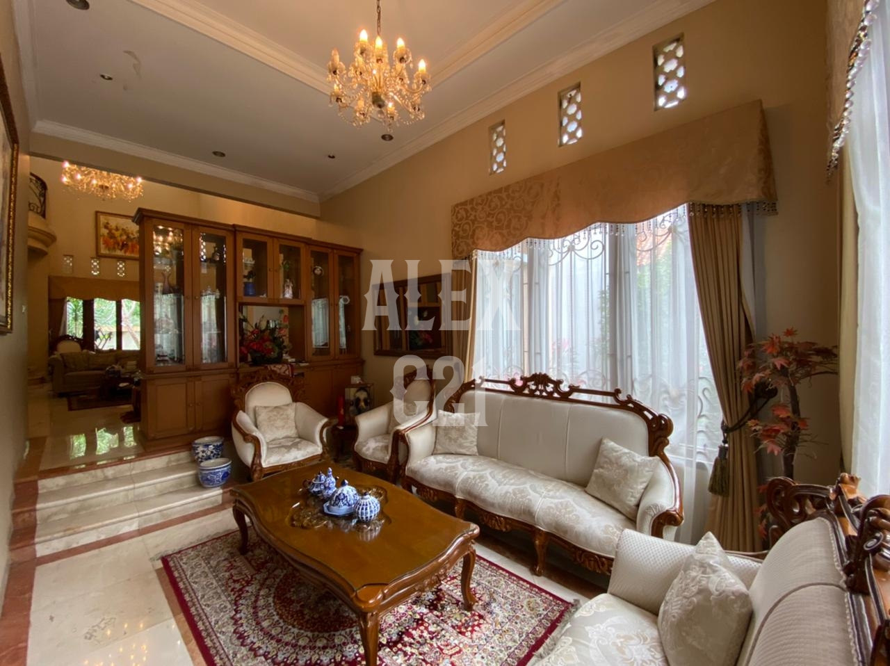 Jual rumah mewah di Warung Buncit, Mampang Prapatan, Jakarta