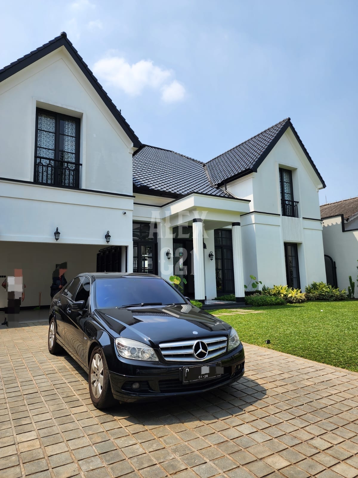 Dijual Rumah Brand New American Classic Kemang Jakarta Selatan