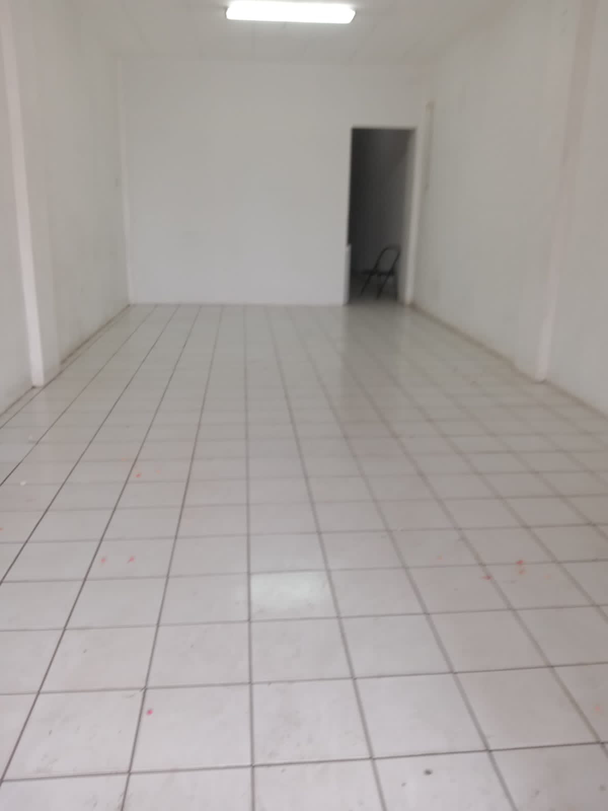 Sewa Ruko 3 lantai di raya Serpong, Tangerang Selatan