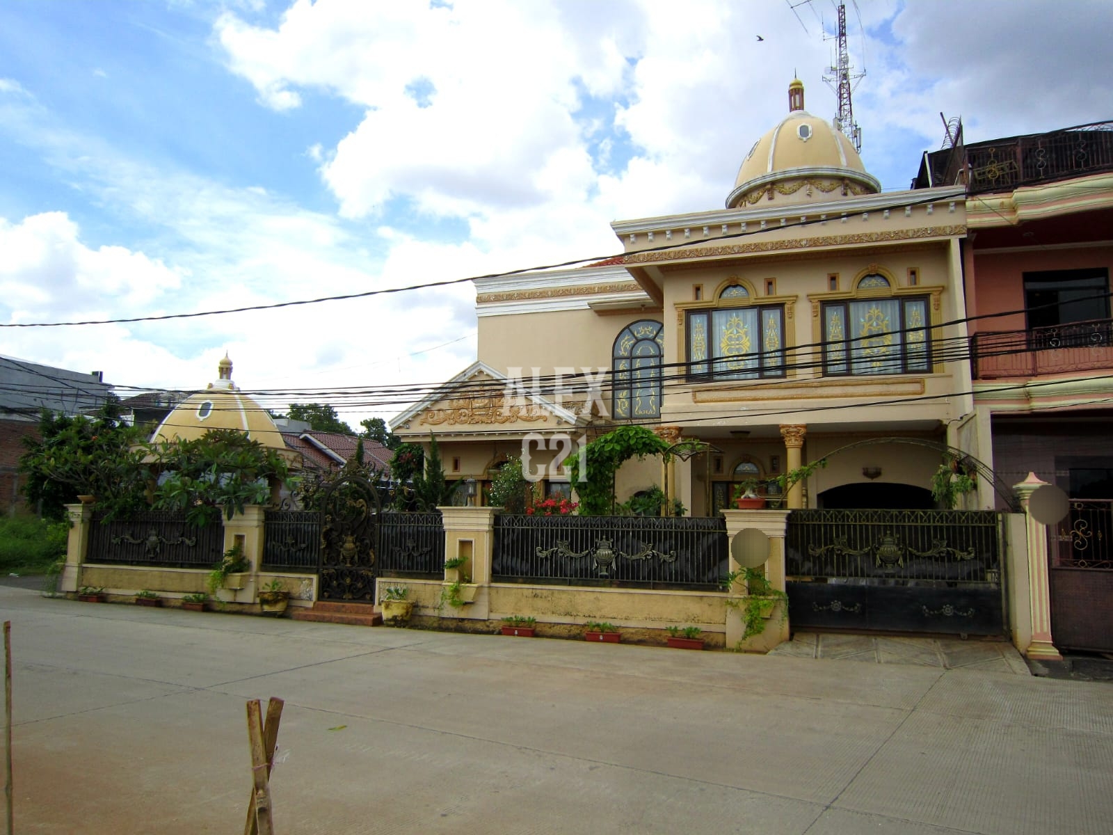 Dijual rumah kost, Kelapa Dua, Kebon Jeruk, Jakarta Barat