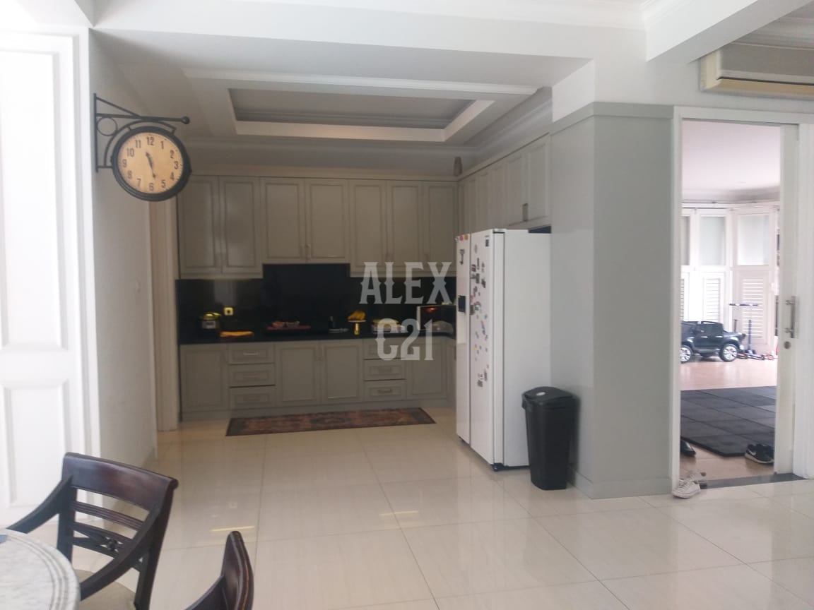 Jual rumah Kemang Bukit Arco, Mampang Prapatan, Jakarta Selatan