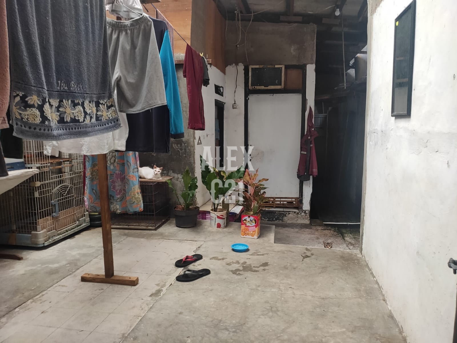 Jual BU rumah di Pondok Jaya (hitung tanah saja), Mampang