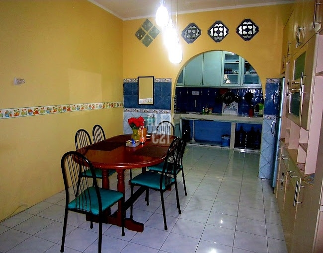 Jual rumah kost dibelakang MAll Summarecon serpong