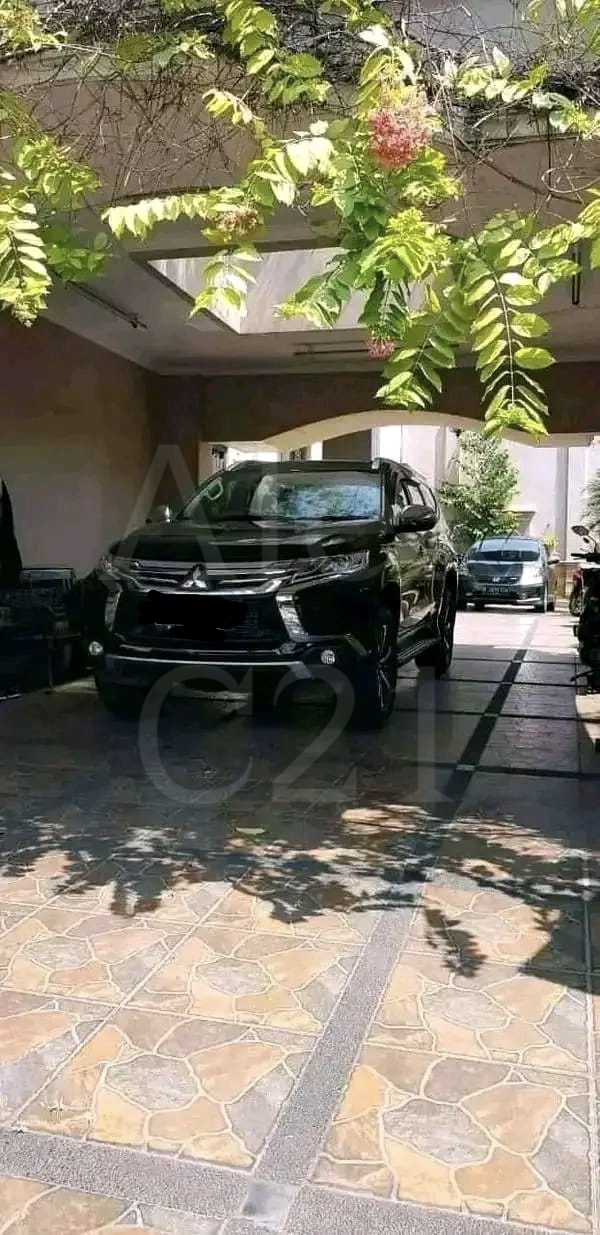 DI JUAL CEPAT BU SUPER MEWAH DI LEBAK BULUS JAKARTA SELATAN