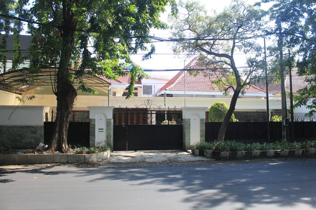 BANGUNAN KOMERSIAL JALAN POLISI ISTIMEWA SURABAYA PUSAT