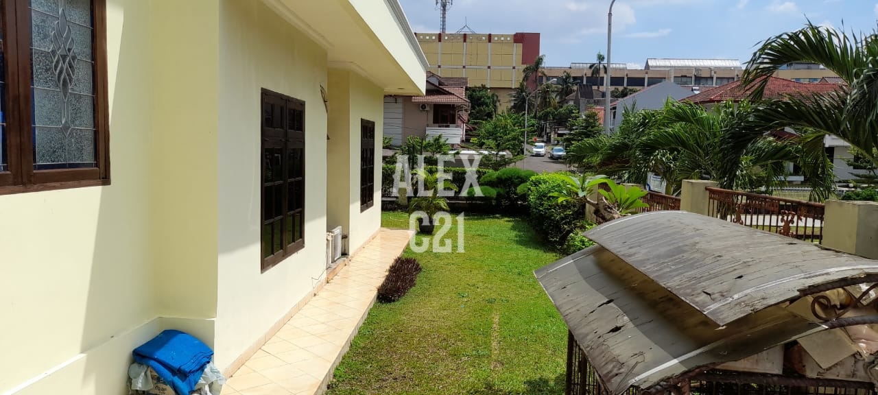 Dijual Rumah Megah Harga NJOP Puri Cinere Depok