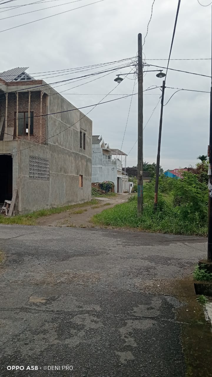 Hunian 2 lantai dipondok Surya dekat RS sufina azis