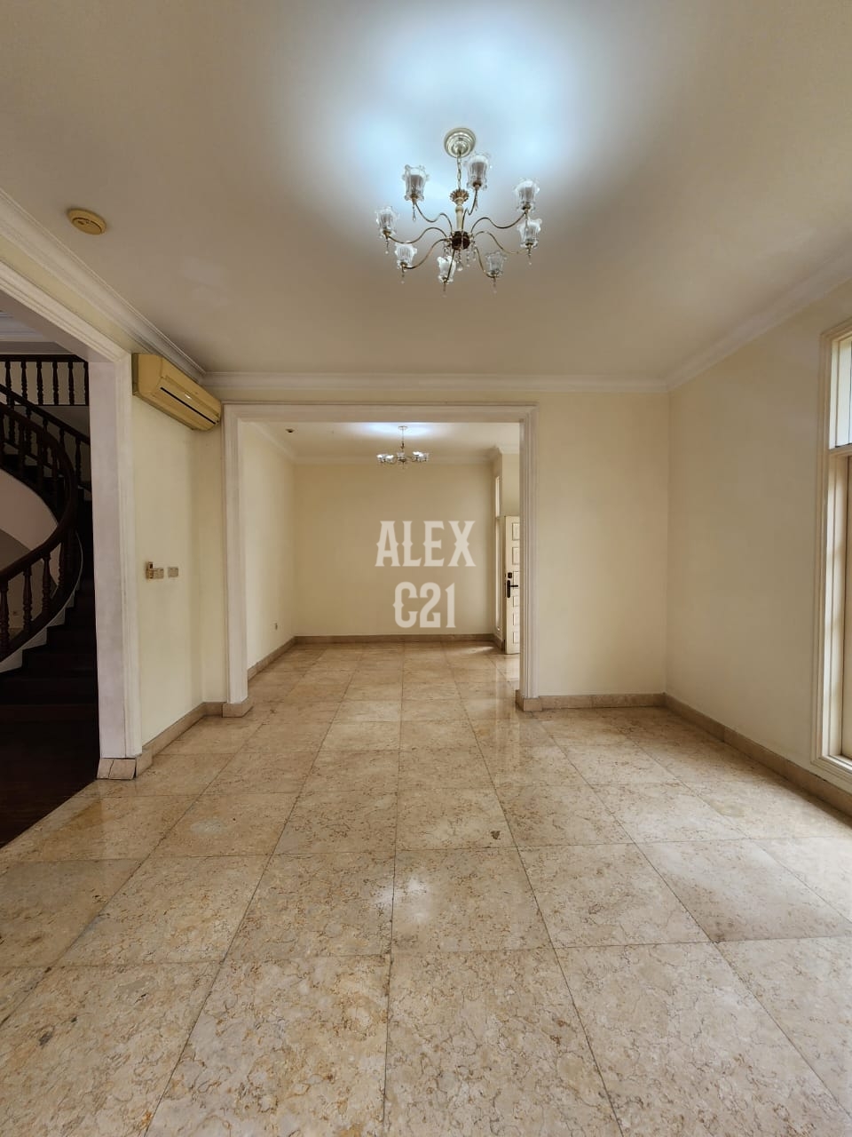 Sewa rumah mewah di Cipete, Jakarta Selatan