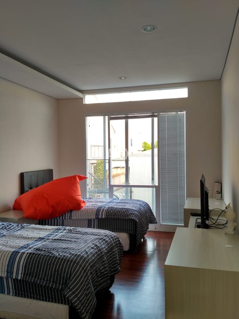 Jual rumah di Cipete Selatan, Cilandak, Jakarta Selatan