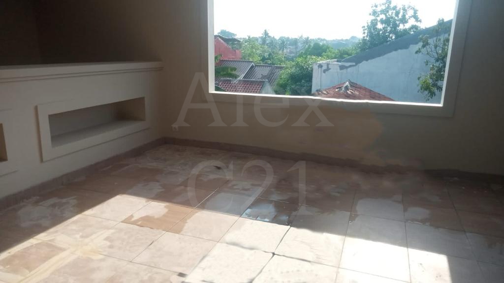 Jual rumah di Jagakarsa 85% jadi, Jakarta Selatan