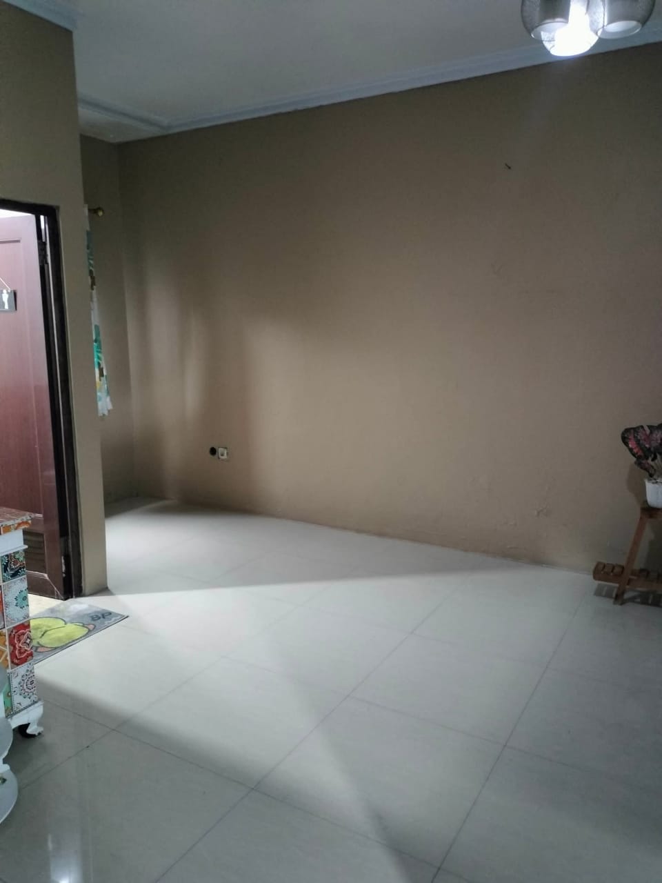 BU Rumah 2Lt strategis di Cipedak Jagakarsa Jakarta Selatan