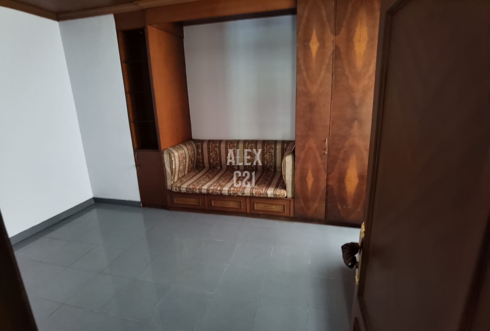 Jual rumah Taman Aries, Kembangan, Jakarta Barat