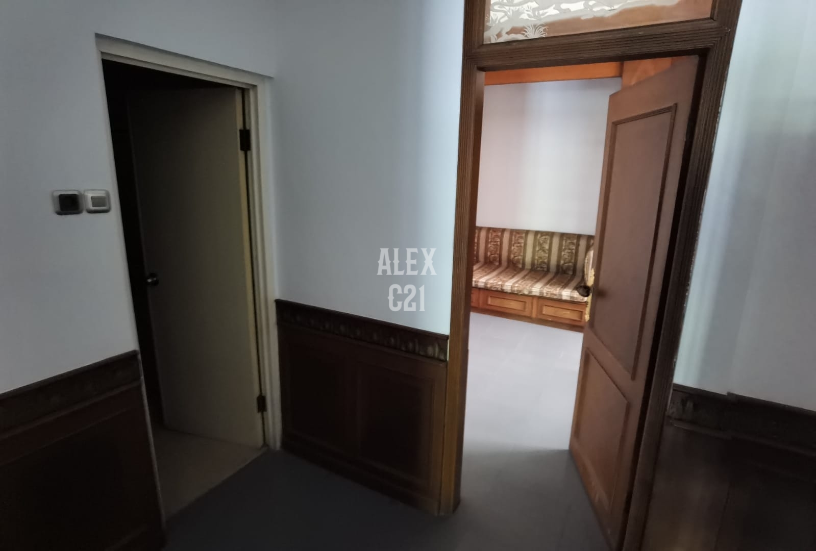 Jual rumah Taman Aries, Kembangan, Jakarta Barat