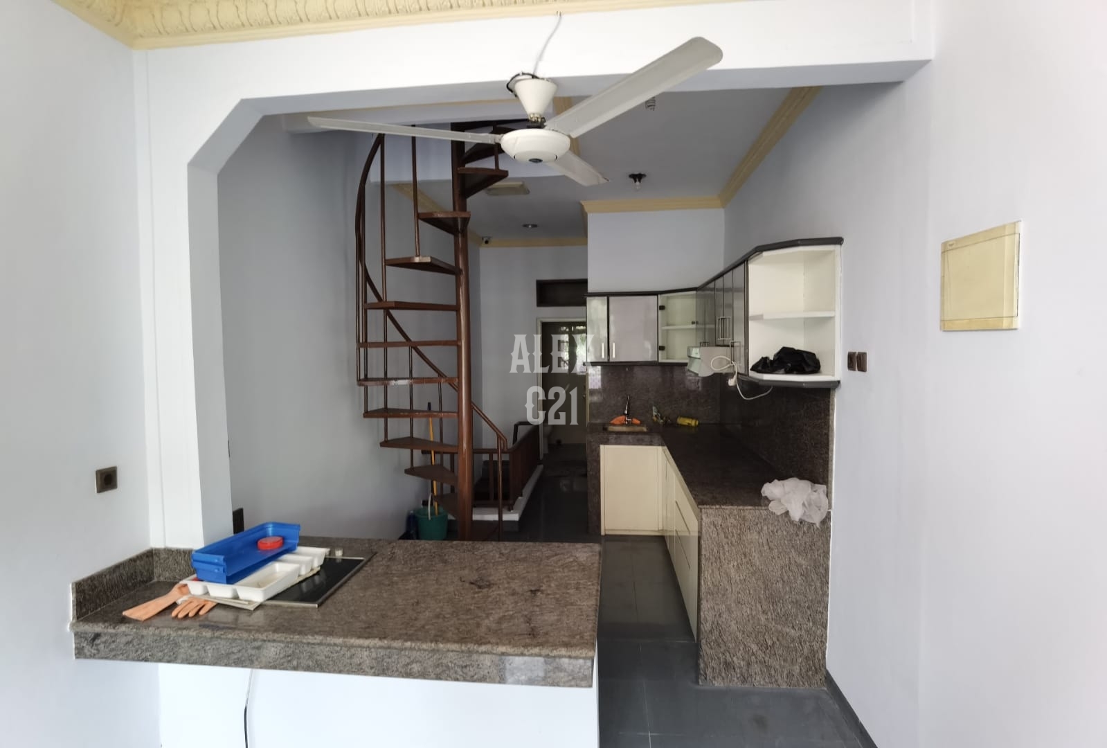 Jual rumah Taman Aries, Kembangan, Jakarta Barat