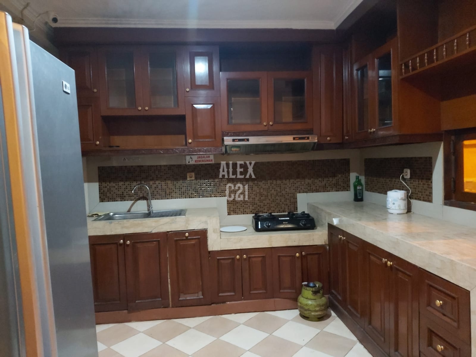 Jual rukost cipete 19 kamar full Kebayoran Baru, Jakarta Selatan