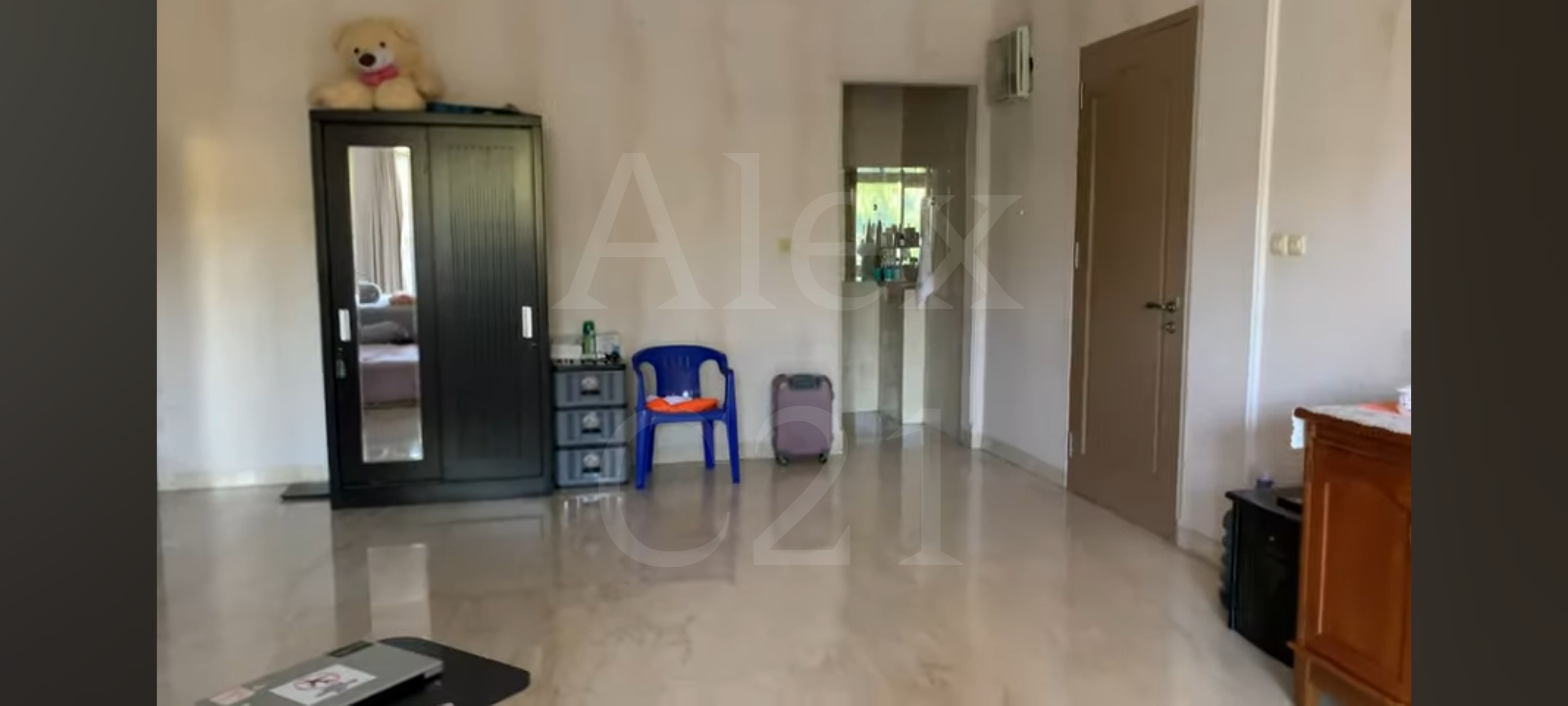 Dijual rumah Taman grisenda, PIK, Jakarta Utara