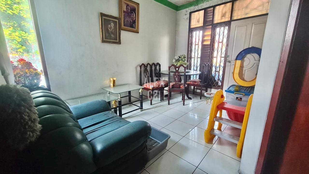 Jual rumah Komplek Taman Meruya Ilir, Meruya Utara, Kembangan