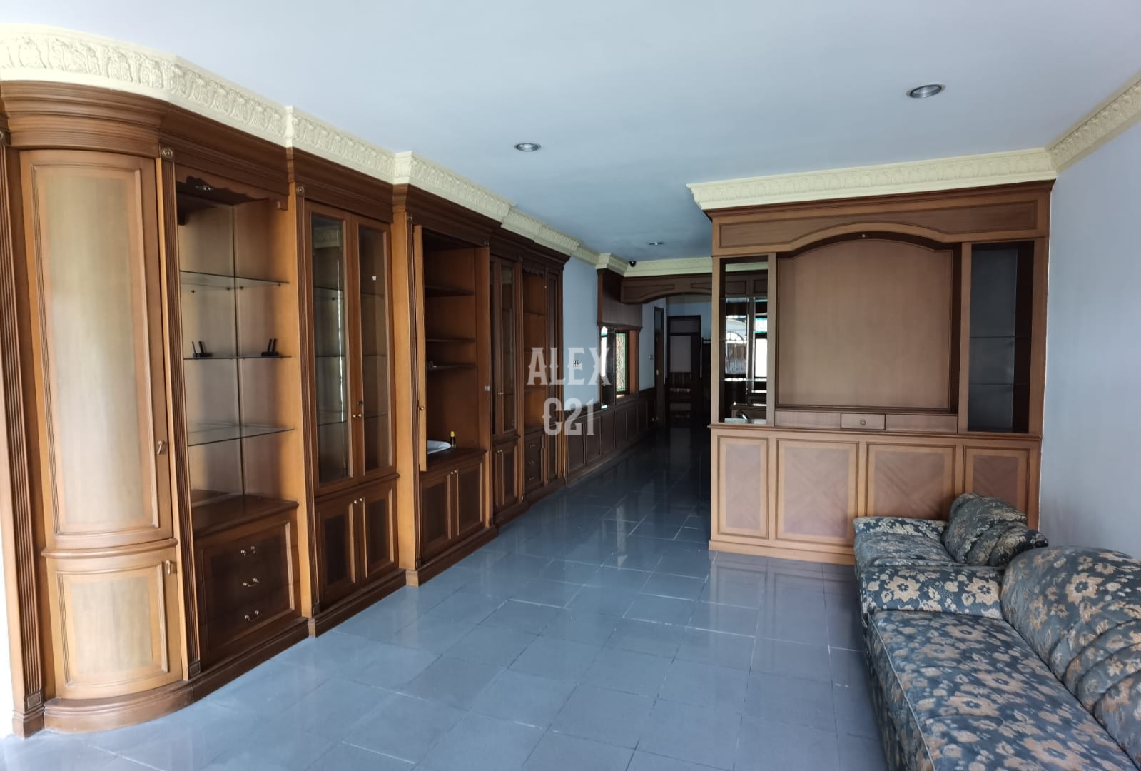 Jual rumah Taman Aries, Kembangan, Jakarta Barat