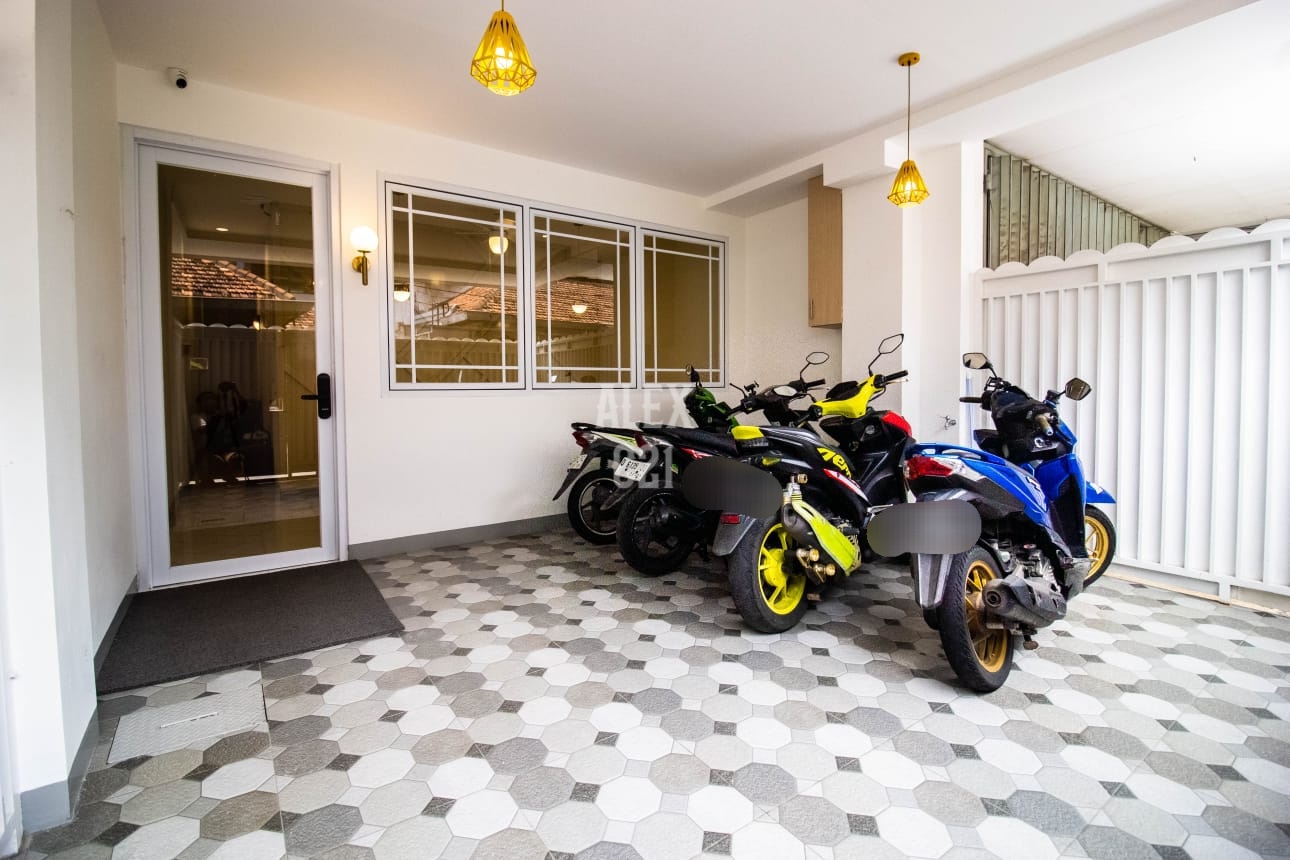 Jual Kost Exclusive BARU Area jln GAJAH MADA, Petojo Utara