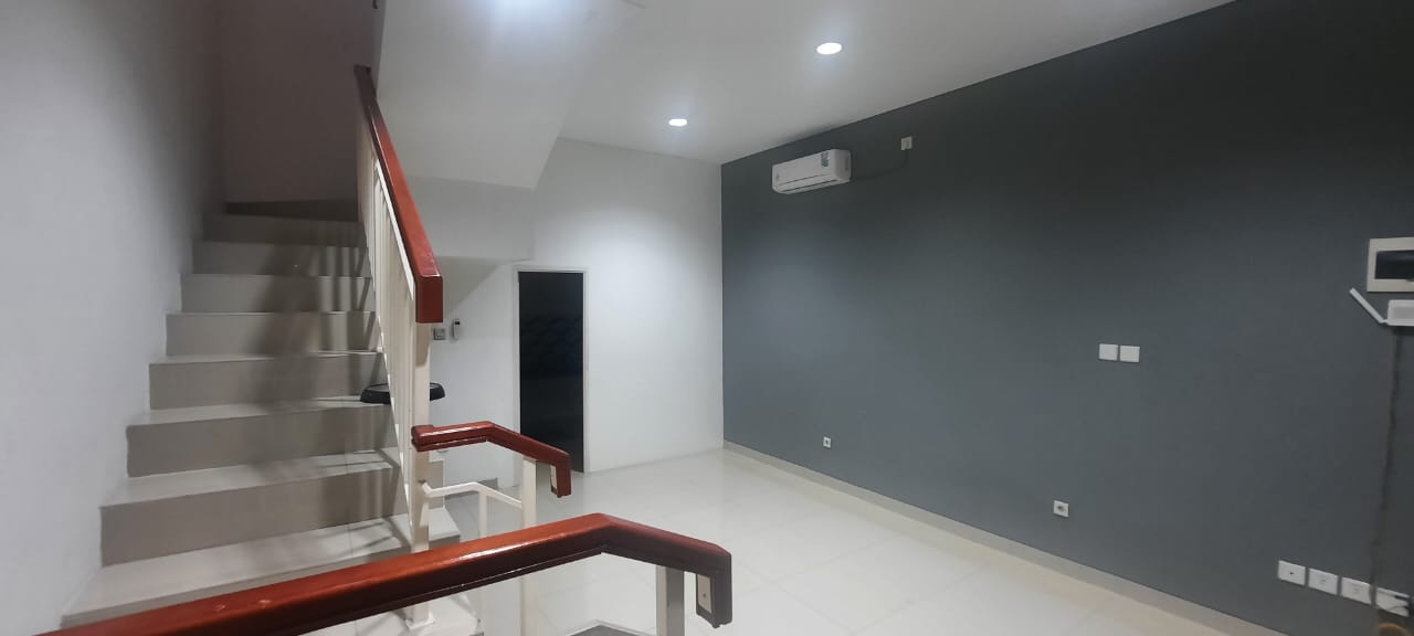 Dijual ruko The Savoy Jakarta Garden City siap pakai