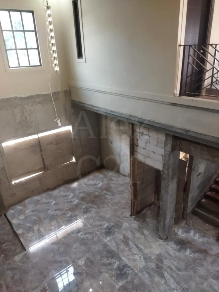 Jual rumah di Jagakarsa 85% jadi, Jakarta Selatan