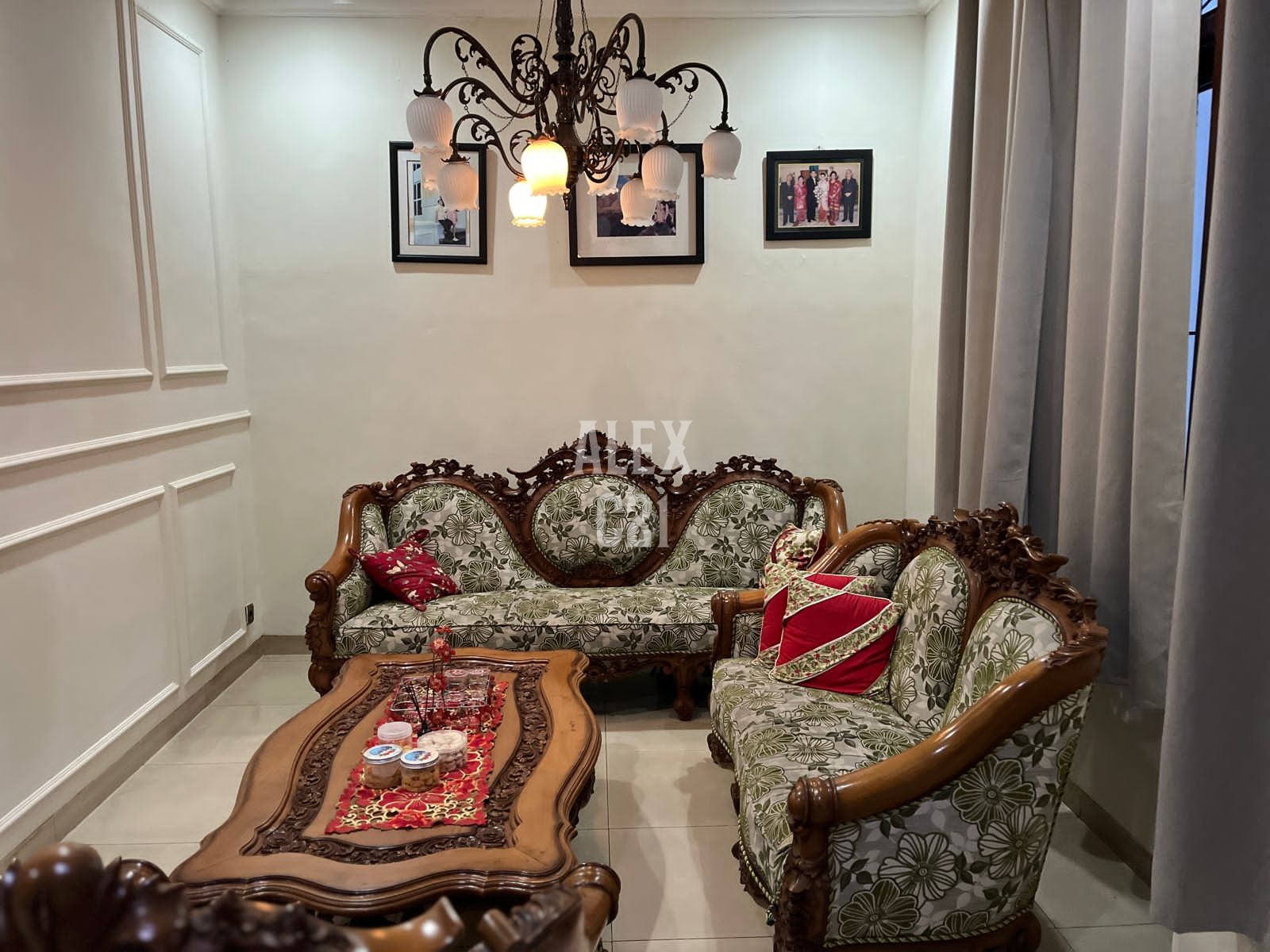 Jual rumah town house 1 komplek di Pondok Labu, Cilandak