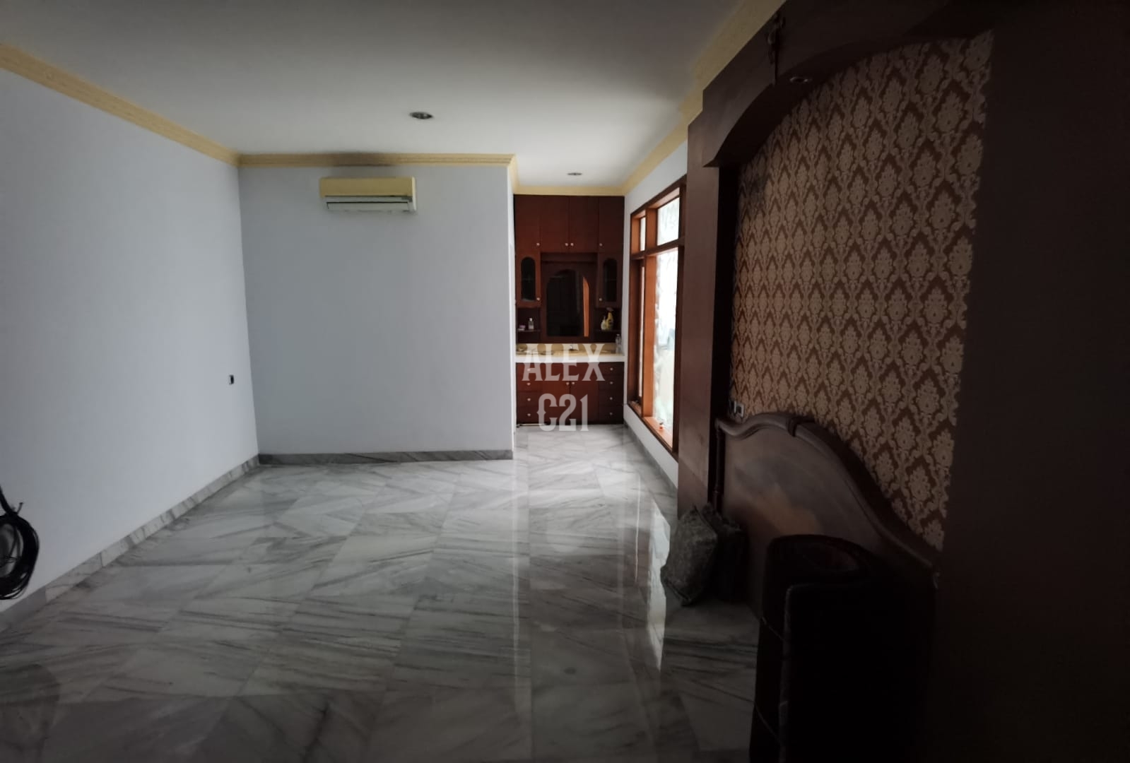 Jual rumah Taman Aries, Kembangan, Jakarta Barat