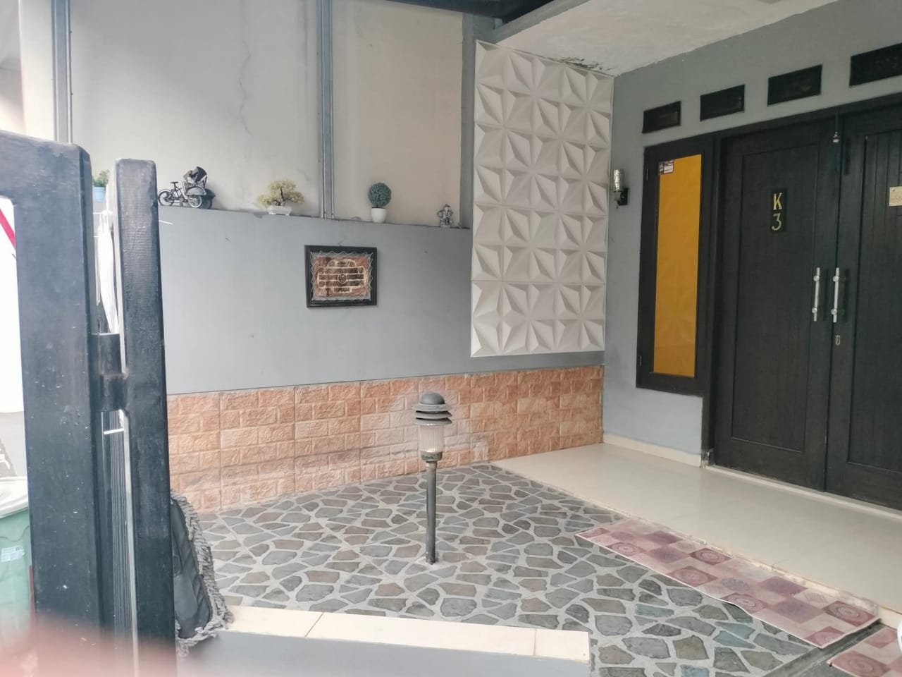 BU Rumah 2Lt strategis di Cipedak Jagakarsa Jakarta Selatan