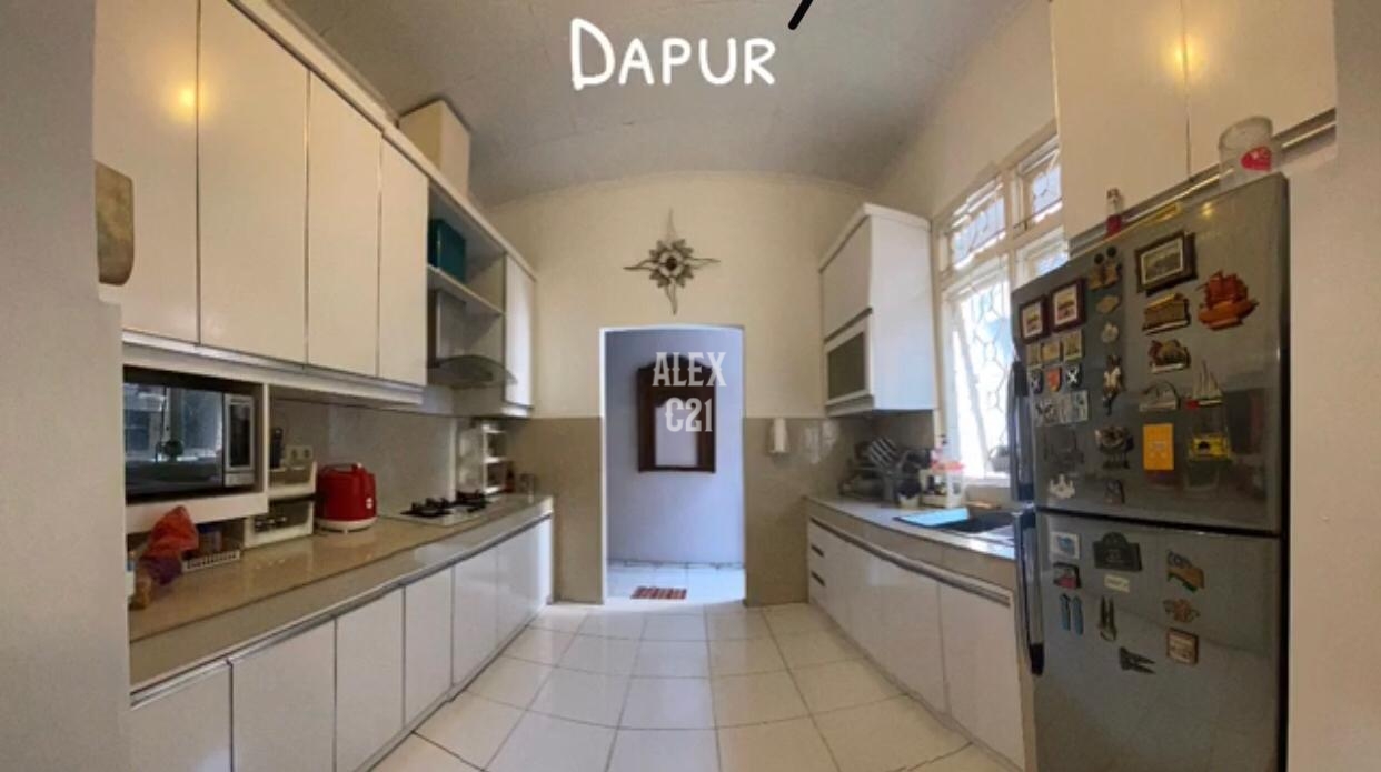Jual rumah mewah, Lux, fully furnished di Cipayung Jakarta Timur