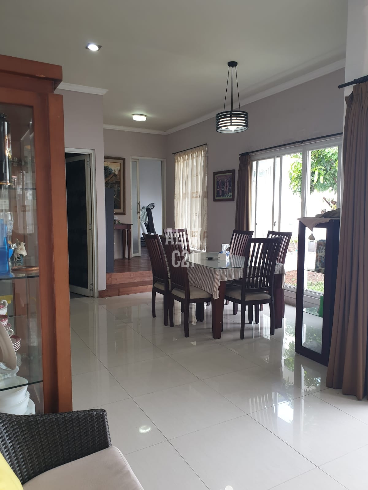 Jual rumah di Jagakarsa, 5 menit dari jalan tol brigif, Jakarta