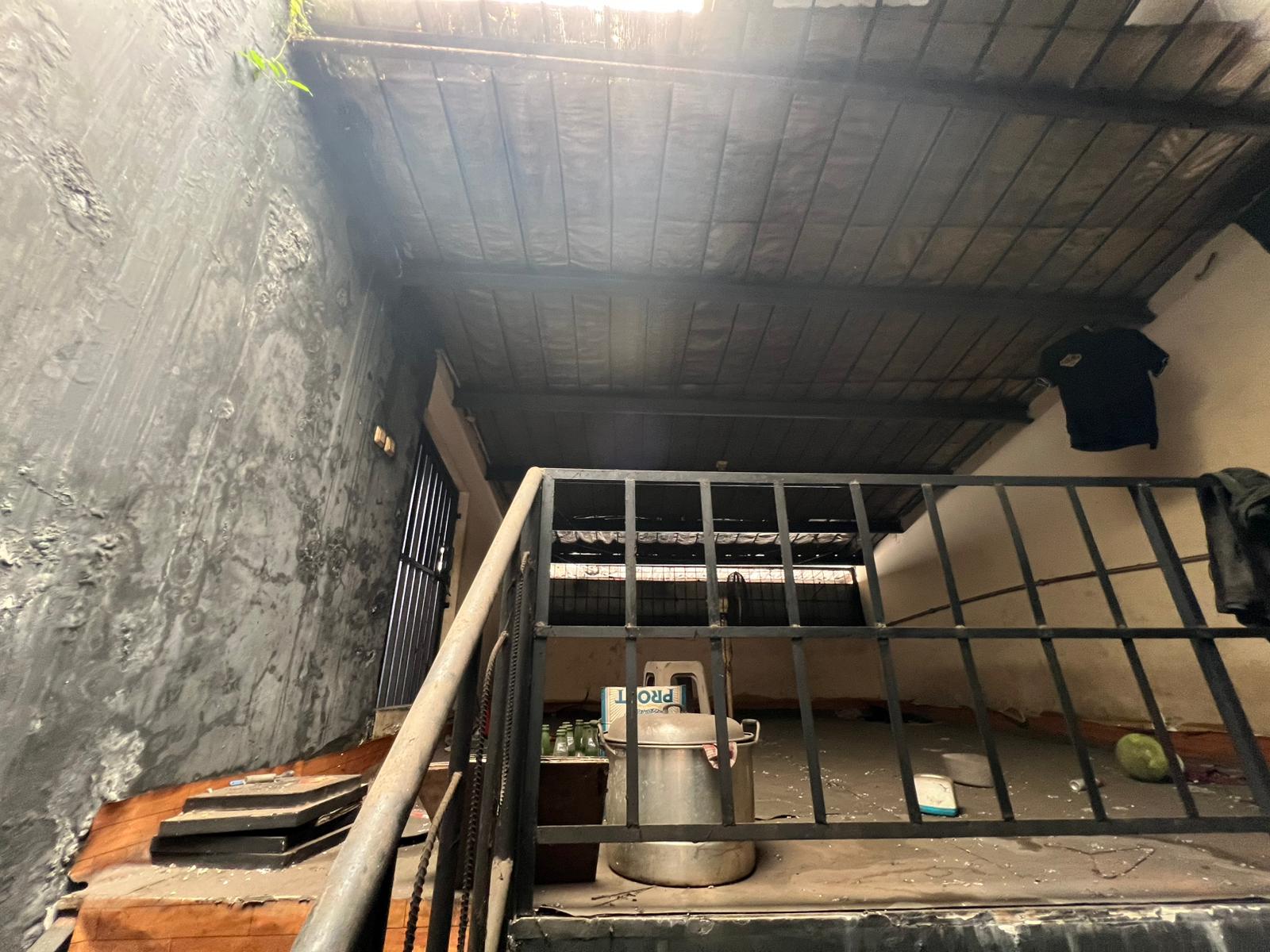 Sewa ruko di Jembatan 5, Duri Selatan, Tambora, Jakarta Barat