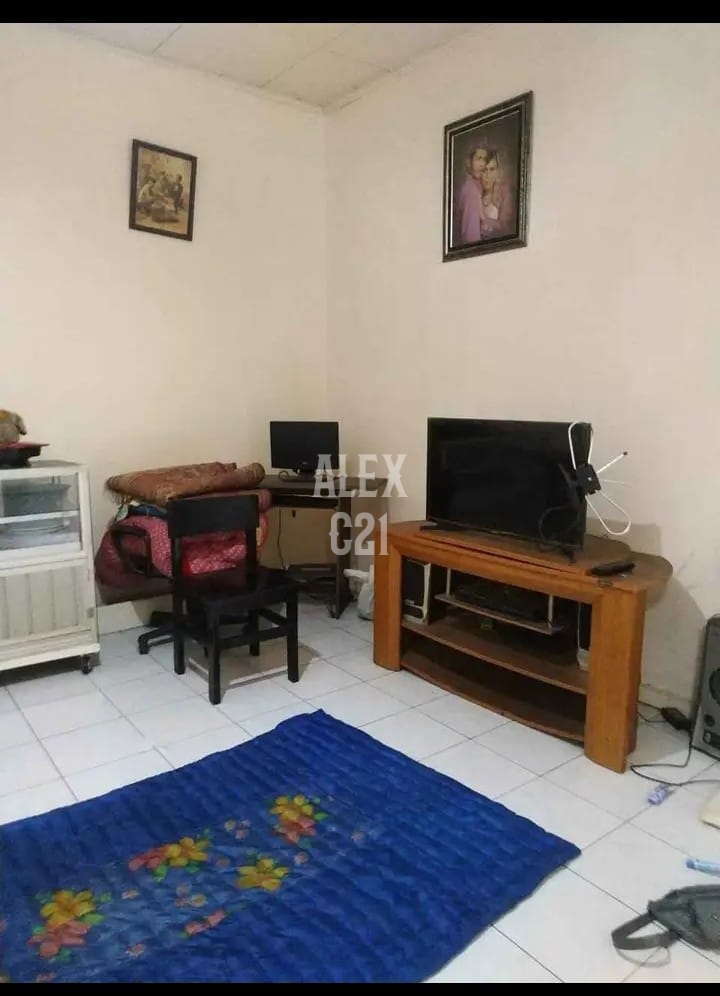 Jual rumah Siap huni di Komplek Larangan Indah Ciledug Tangerang