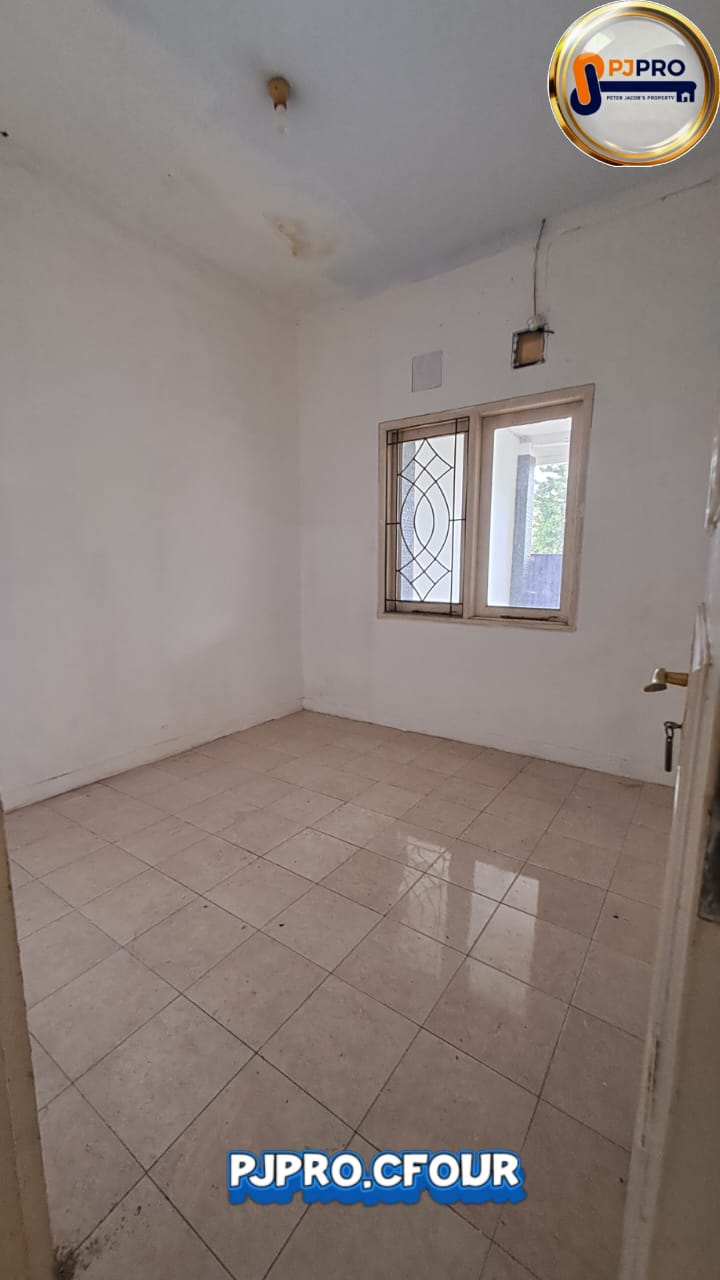 Dijual Rumah Semi Furnished di Harapan Indah Cluster Taman Sari