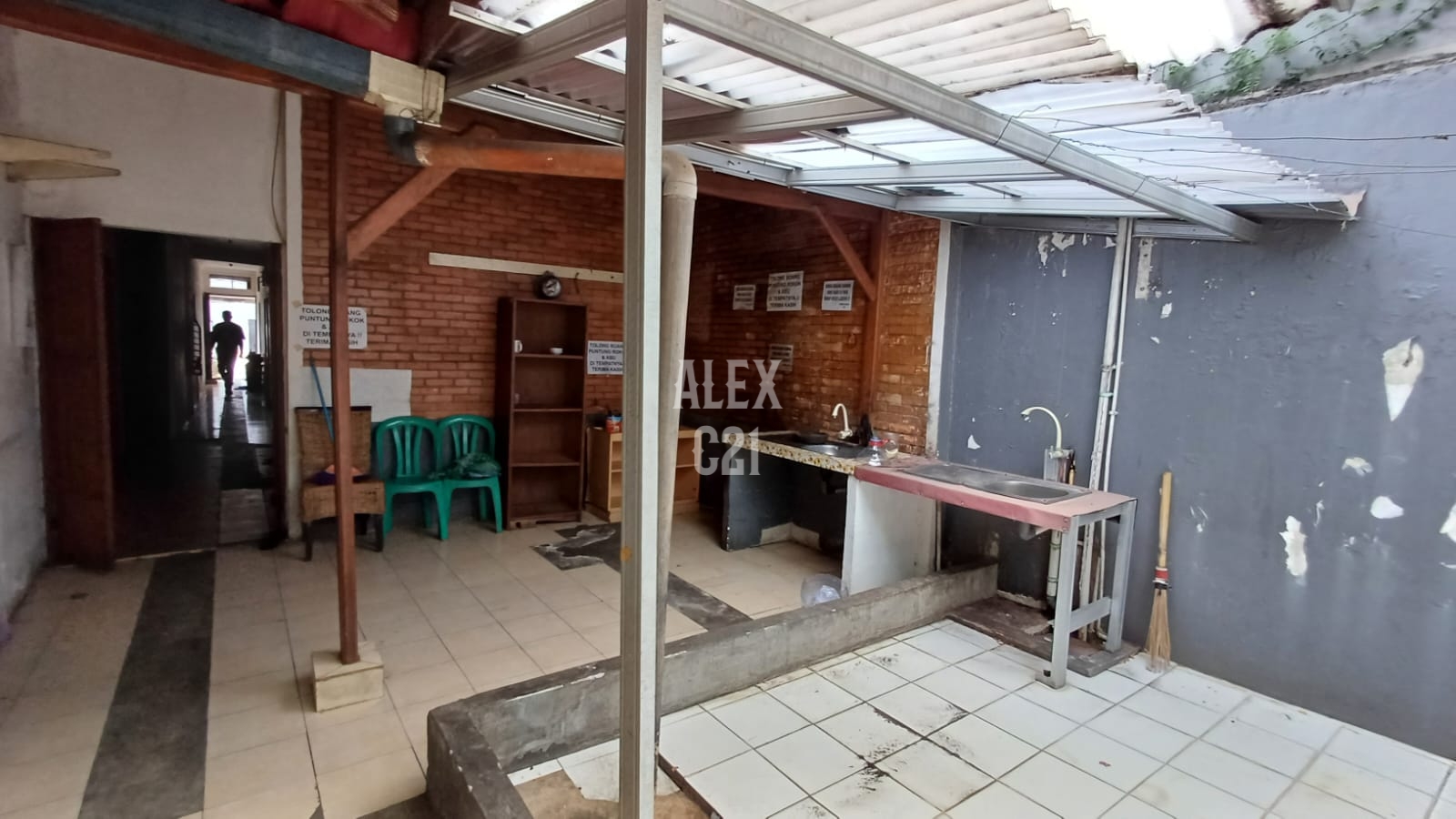 Jual rumah kost di Mampang Prapatan, Jakarta Selatan