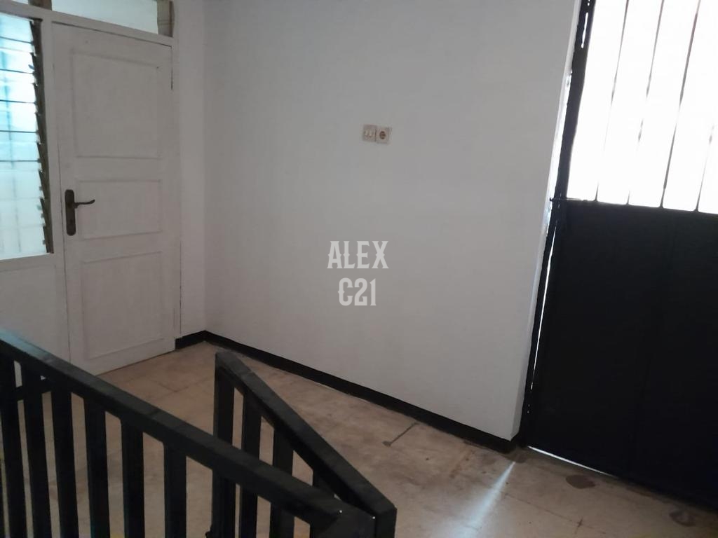 Rumah Dijual Pengadegan Pancoran, Jakarta Selatan