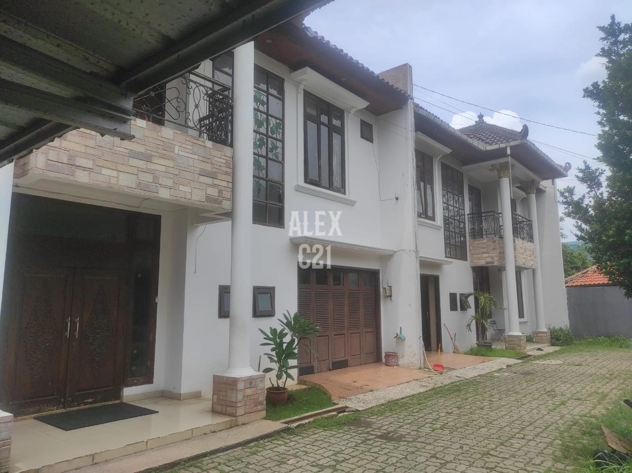 Jual rumah town house 1 komplek di Pondok Labu, Cilandak
